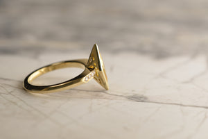 "Stella" Golden Autralian Sapphire ring